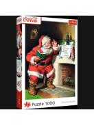 Puzzle TREFL 1000 elementów X-MAS Coca-Cola Mikołaj przy kominku (1)